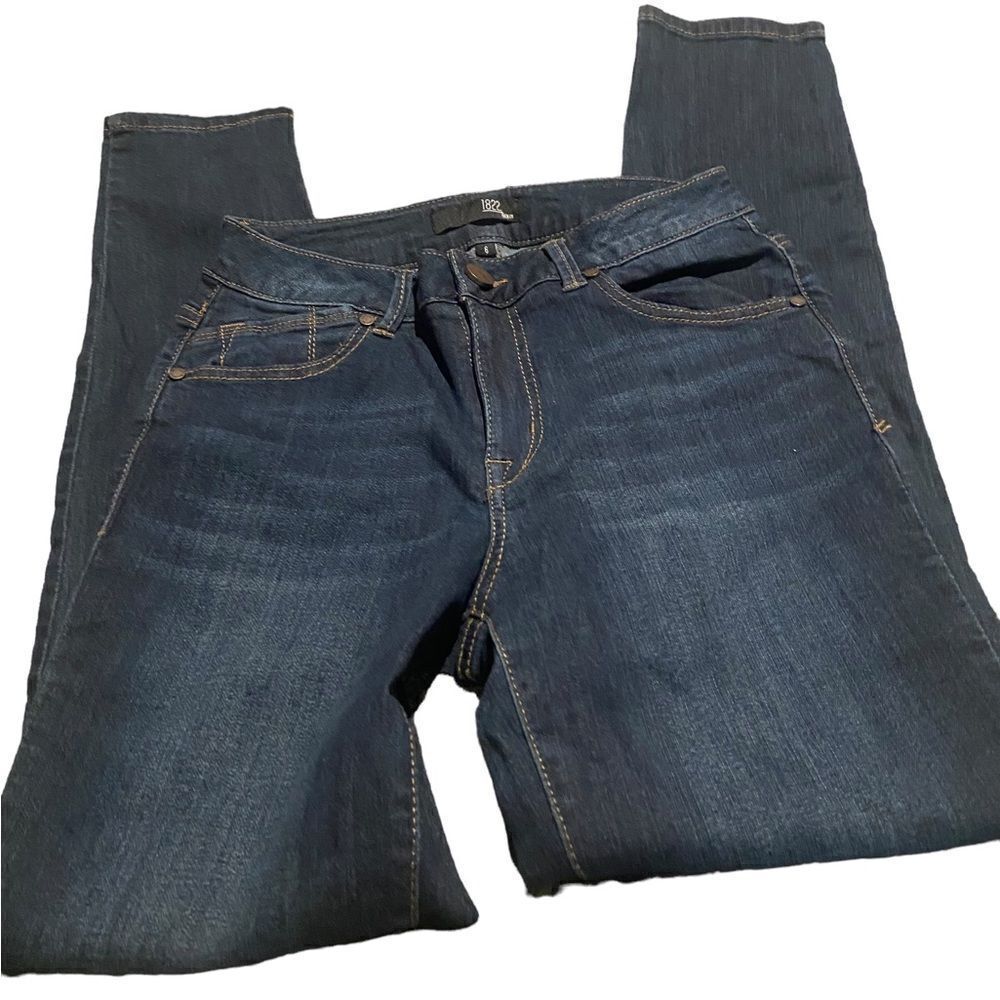 1822 Denim jeans perfect condition size 6 excellent great look awesome deal